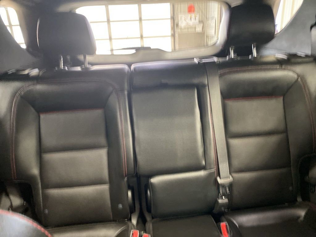 Used 2023 Chevrolet Equinox RS w/ RS Leather Package image 26