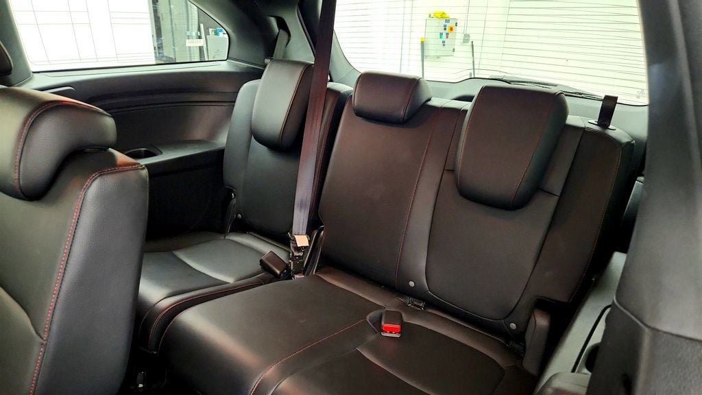 Used 2025 Honda Odyssey Sport-L image 21