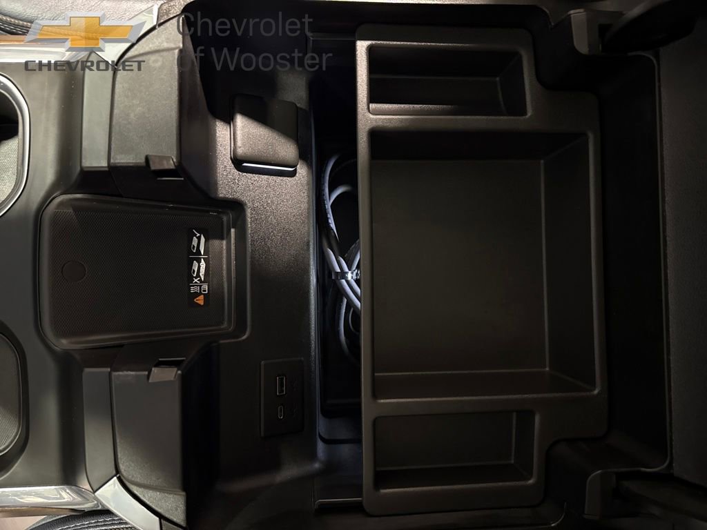 Used 2024 Chevrolet Silverado 1500 High Country w/ High Country Premium Package image 17