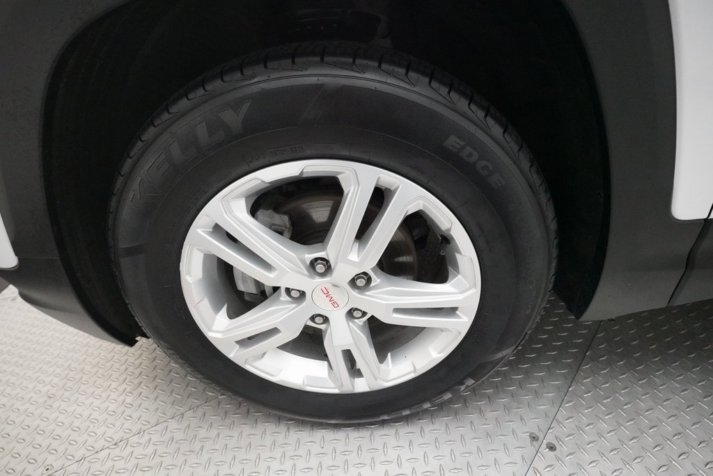 Used 2020 GMC Terrain SLE w/ Driver Convenience Package image 26