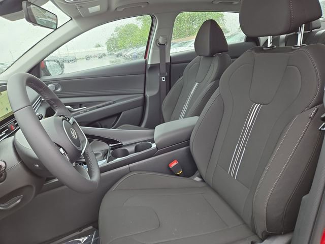 New 2025 Hyundai Elantra SEL image 26