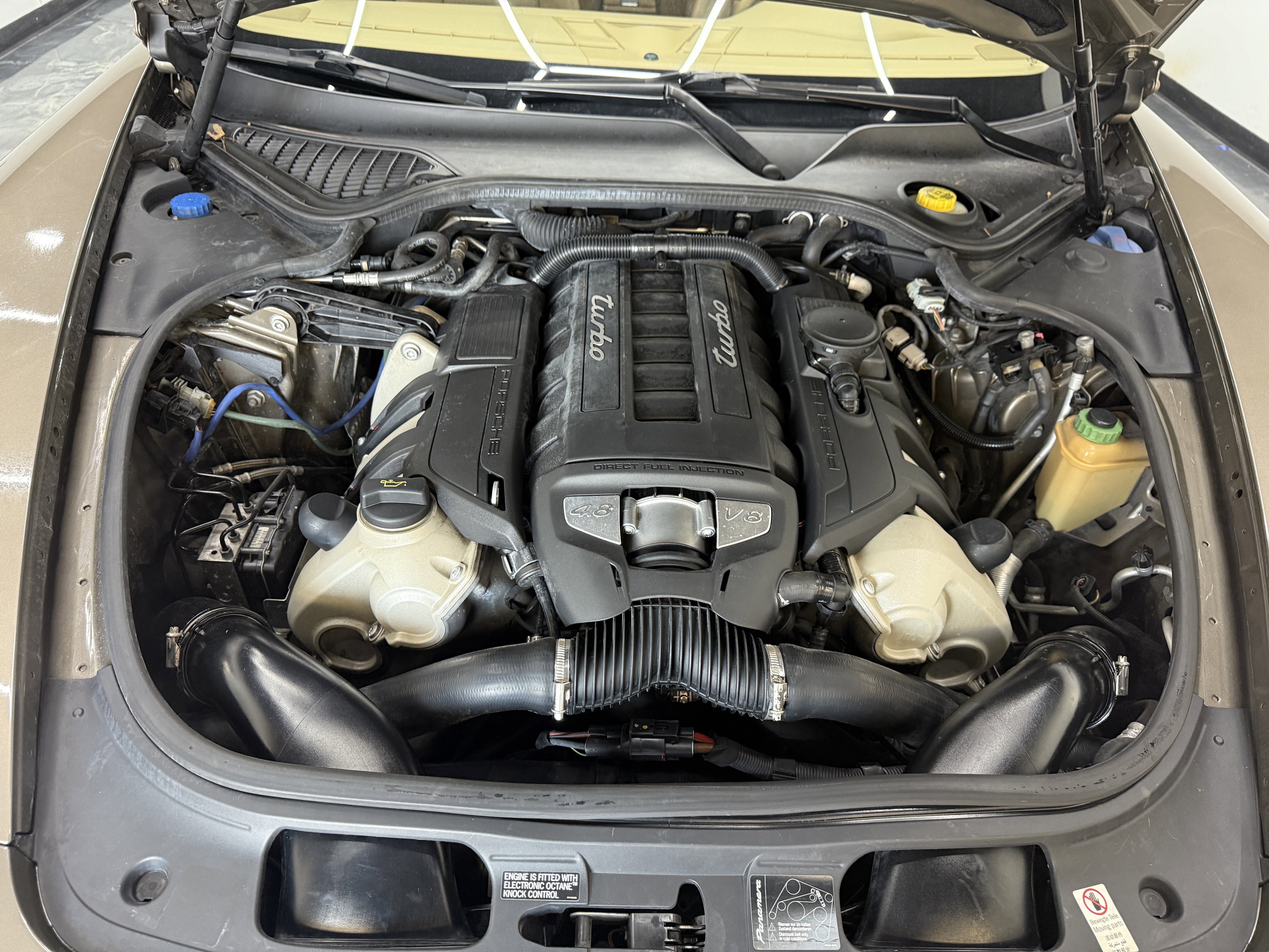 Used 2010 Porsche Panamera Turbo image 28