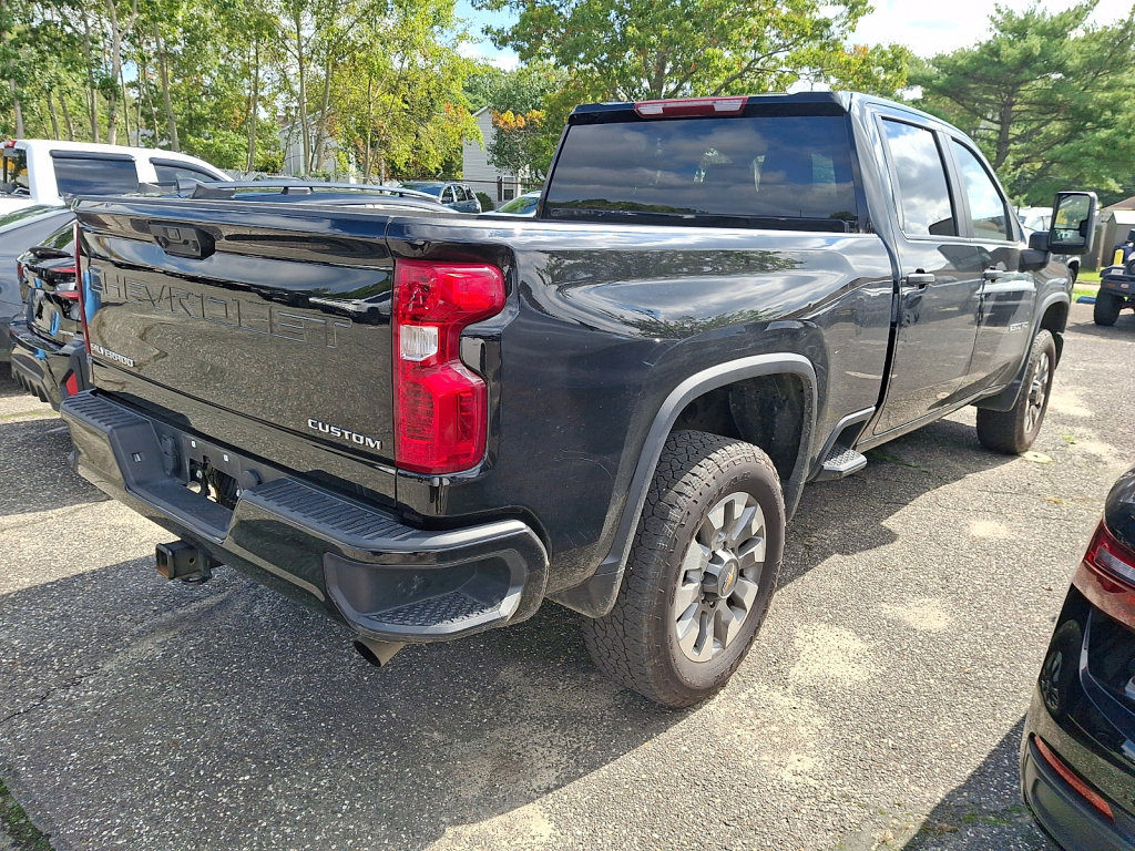 Used 2024 Chevrolet Silverado 2500 Custom w/ Custom Convenience Package AWD/4WD image 4