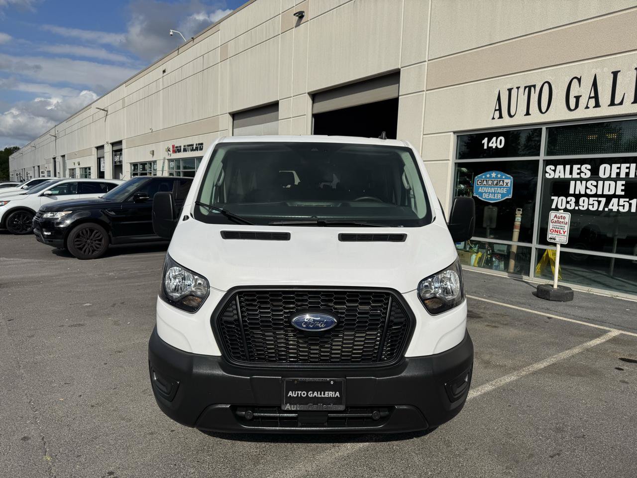 Used 2021 Ford Transit 150 XL RWD image 4