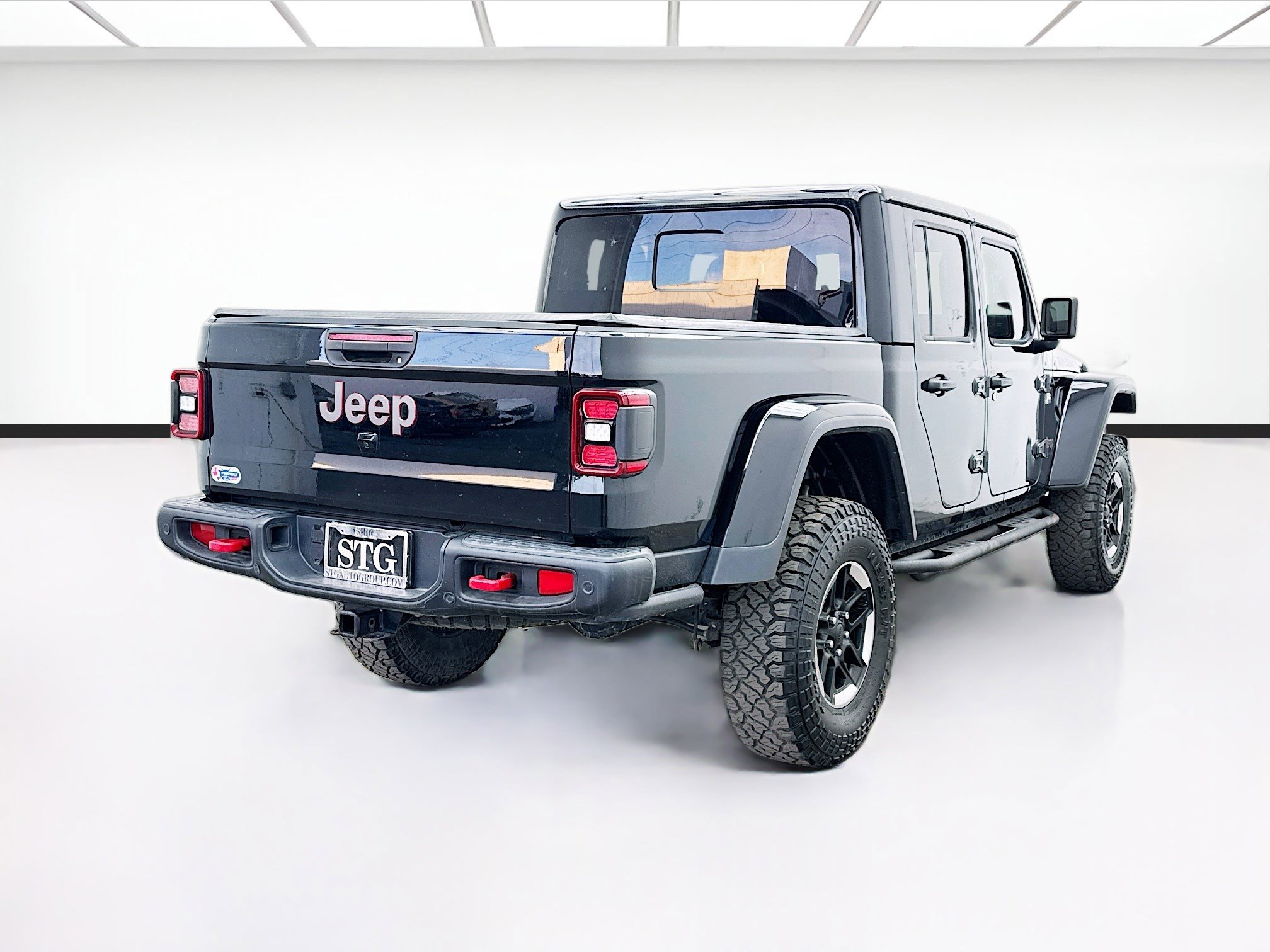 Used 2020 Jeep Gladiator Rubicon AWD/4WD image 4