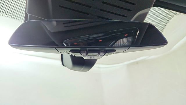 Used 2025 BMW X6 xDrive40i w/ Premium Package image 55