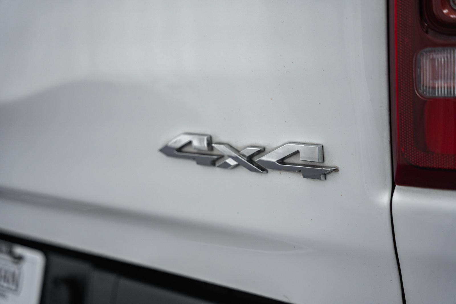 Used 2022 RAM 1500 Laramie AWD/4WD image 7