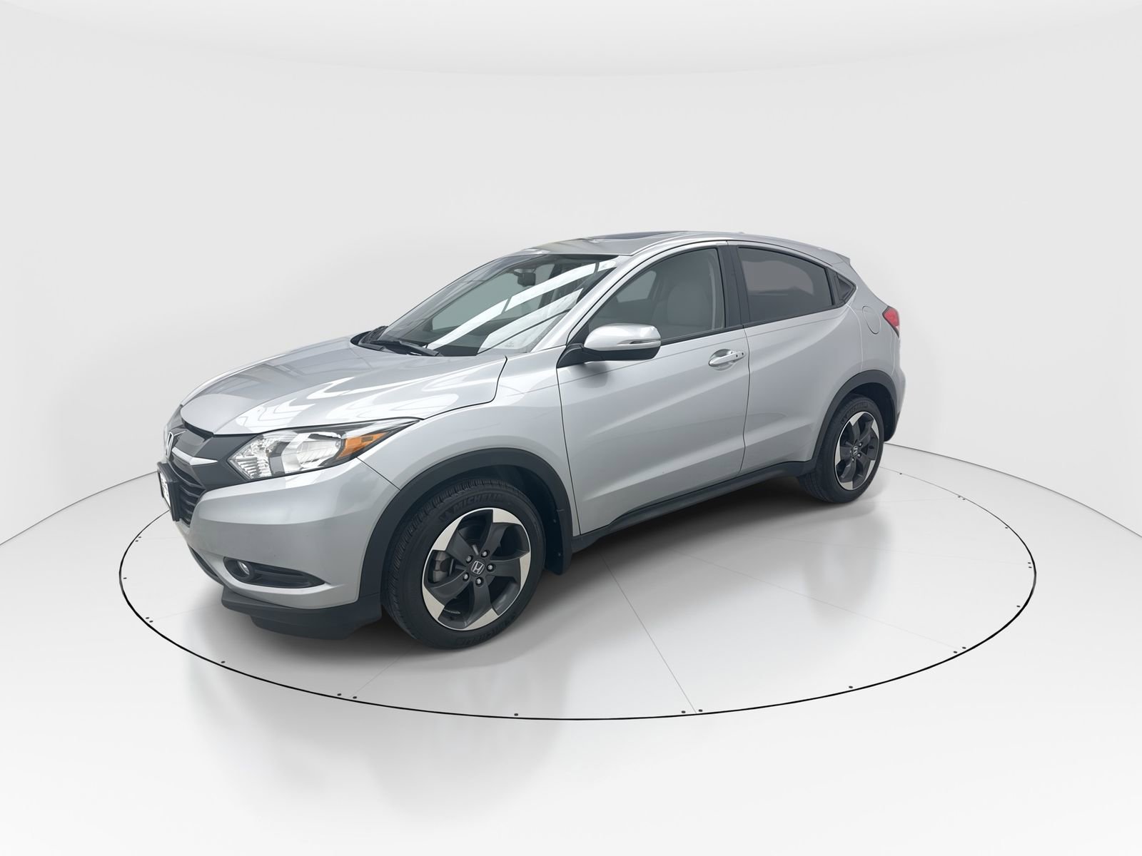 Used 2018 Honda HR-V EX image 4