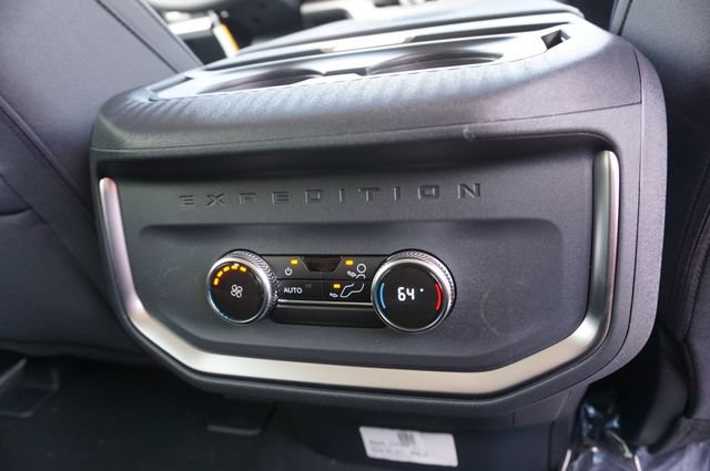 New 2027 Ford Expedition Active RWD image 19
