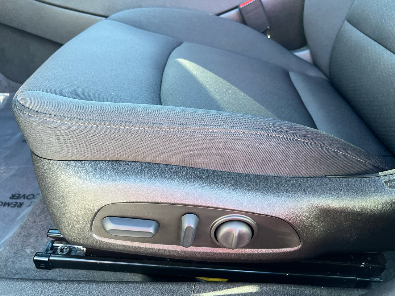 Used 2025 Chevrolet Malibu LT image 36