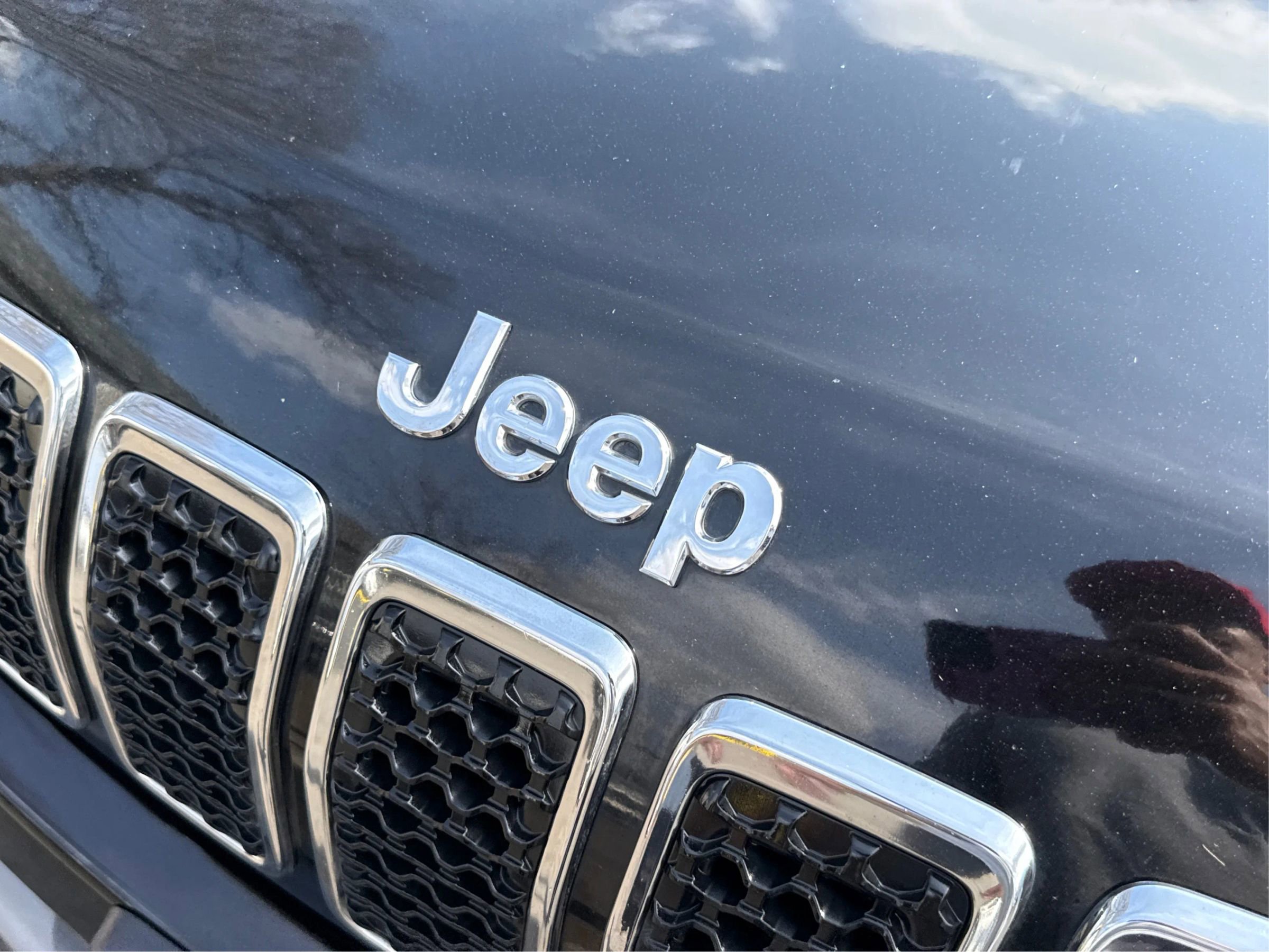 Used 2022 Jeep Cherokee Limited image 31