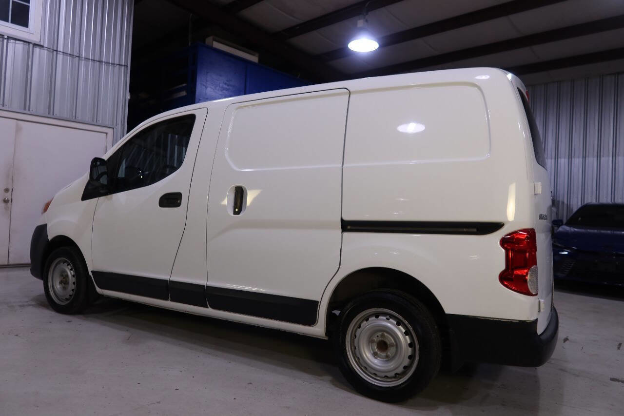 Used 2017 Nissan NV200 S w/ Back Door Glass Package FWD image 2