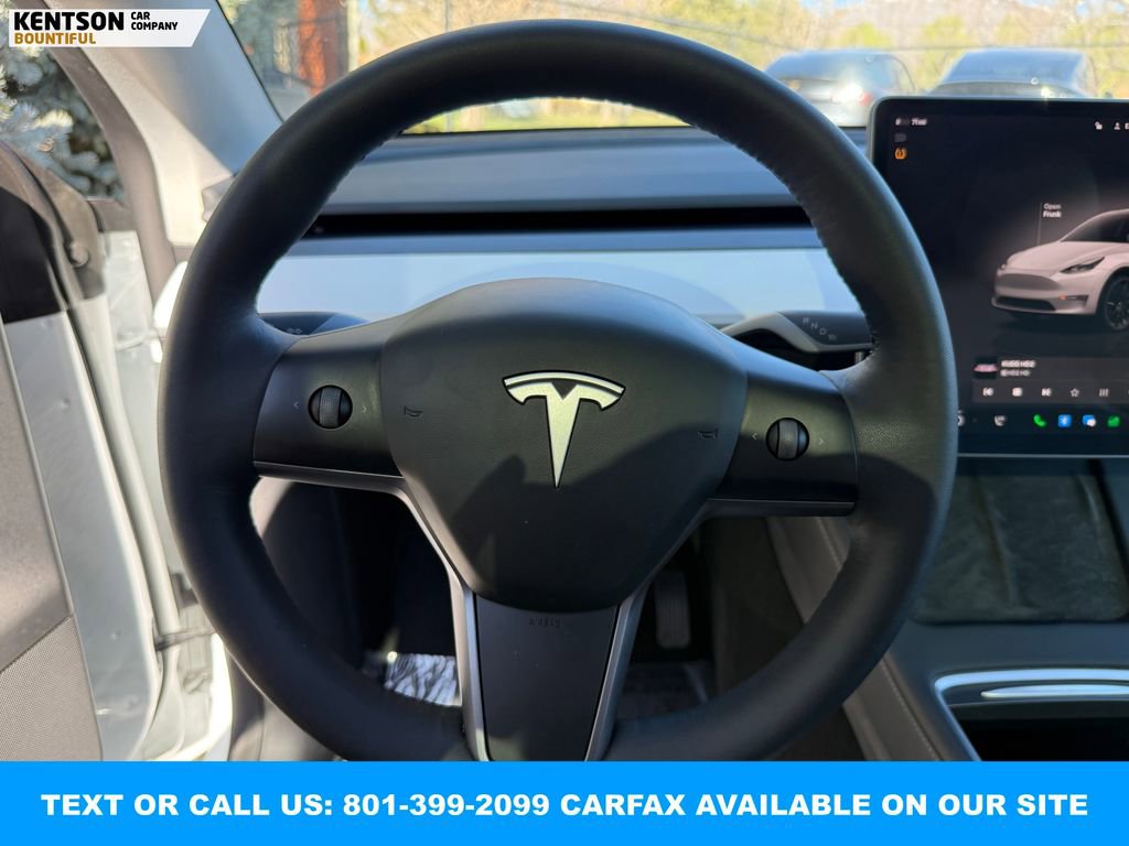 Used 2023 Tesla Model Y Long Range image 16