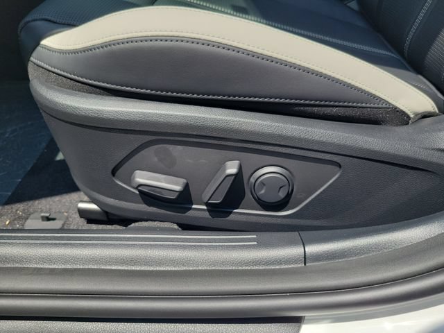 New 2026 Kia K5 GT-Line w/ GT-Line Premium Package FWD image 15