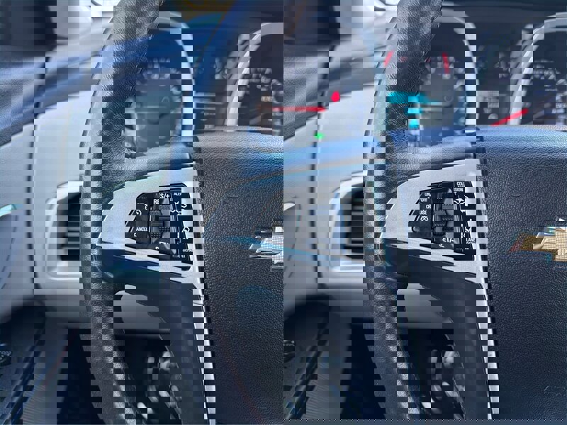 Used 2014 Chevrolet Equinox LTZ image 24