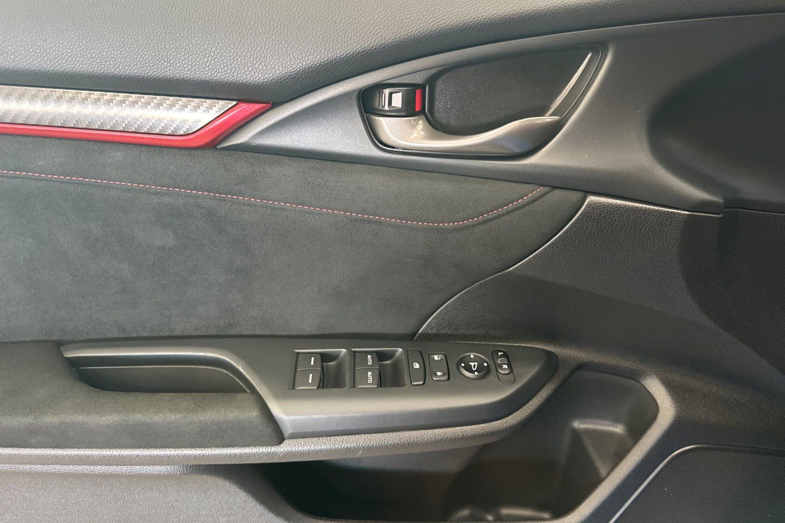 Used 2021 Honda Civic Type R image 10