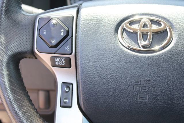 Used 2020 Toyota Tacoma SR5 w/ Technology Package AWD/4WD image 24