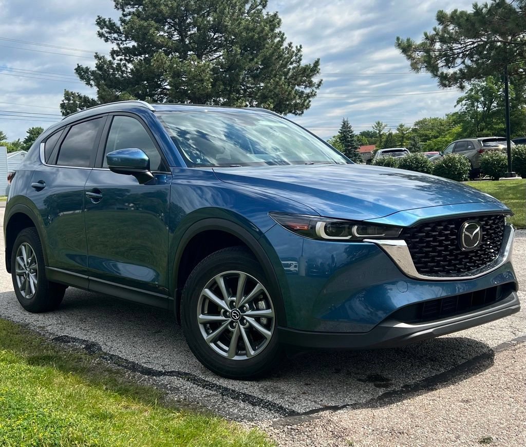 Used 2023 MAZDA CX-5 AWD 2.5 S w/ Select Package image 1