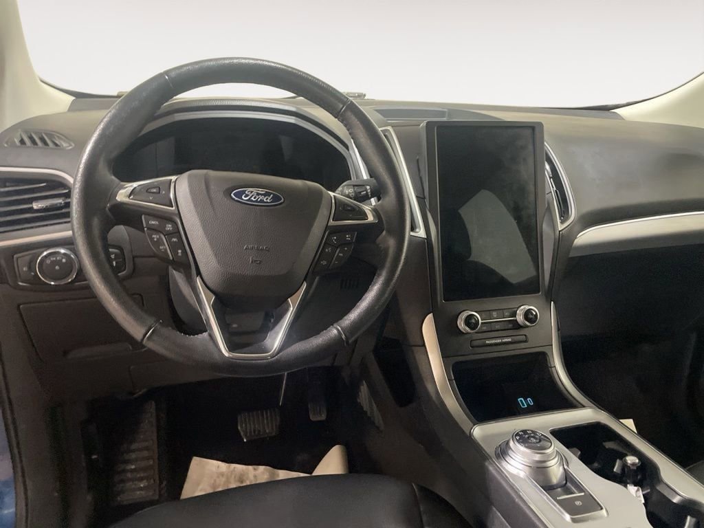 Used 2022 Ford Edge SEL w/ Convenience Package image 12