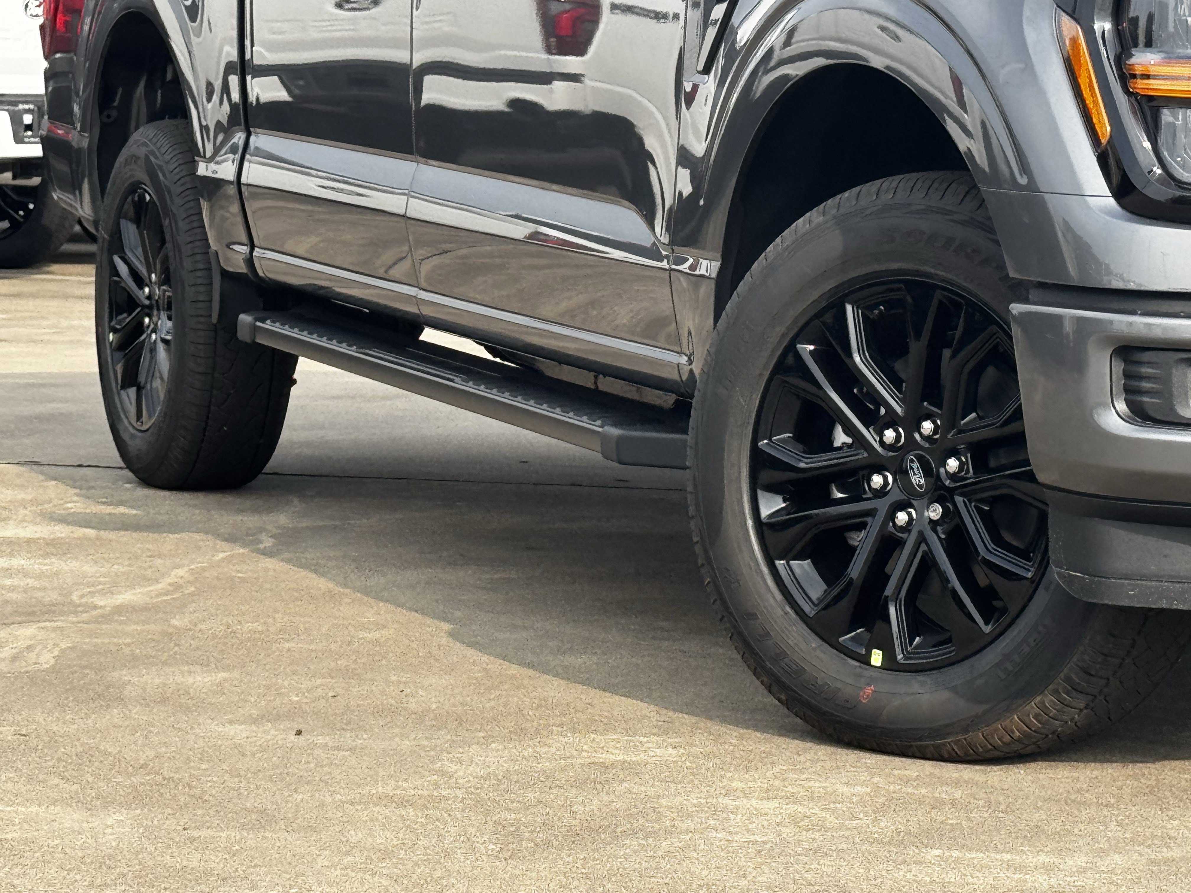 New 2026 Ford F150 XLT w/ Equipment Group 302A MID AWD/4WD image 3