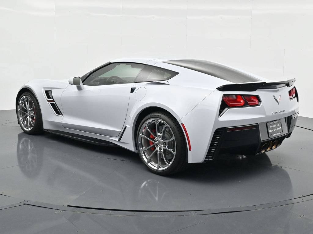 Used 2019 Chevrolet Corvette Grand Sport RWD image 3