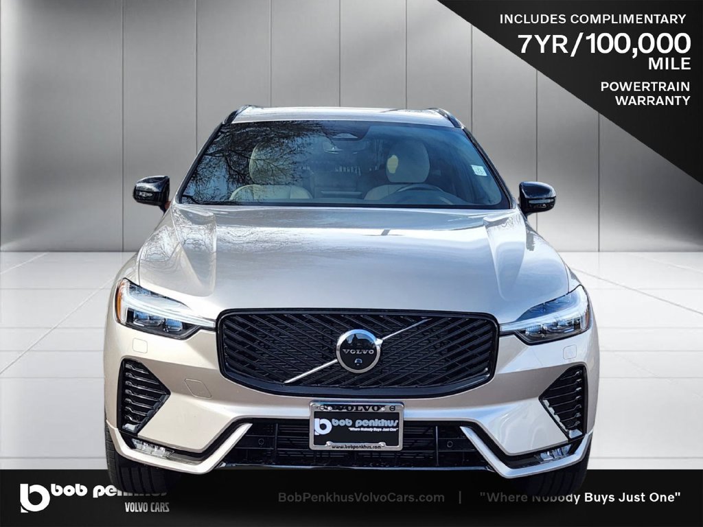 New 2026 Volvo XC60 B5 Plus w/ Protection Package Premier AWD/4WD image 22