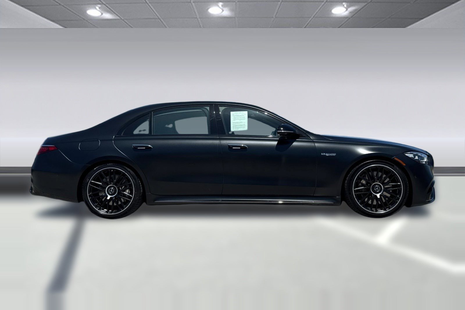 Used 2025 Mercedes-Benz S 63 AMG S image 8