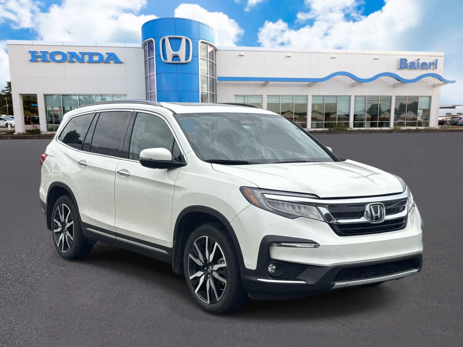 Used 2019 Honda Pilot Touring image 7