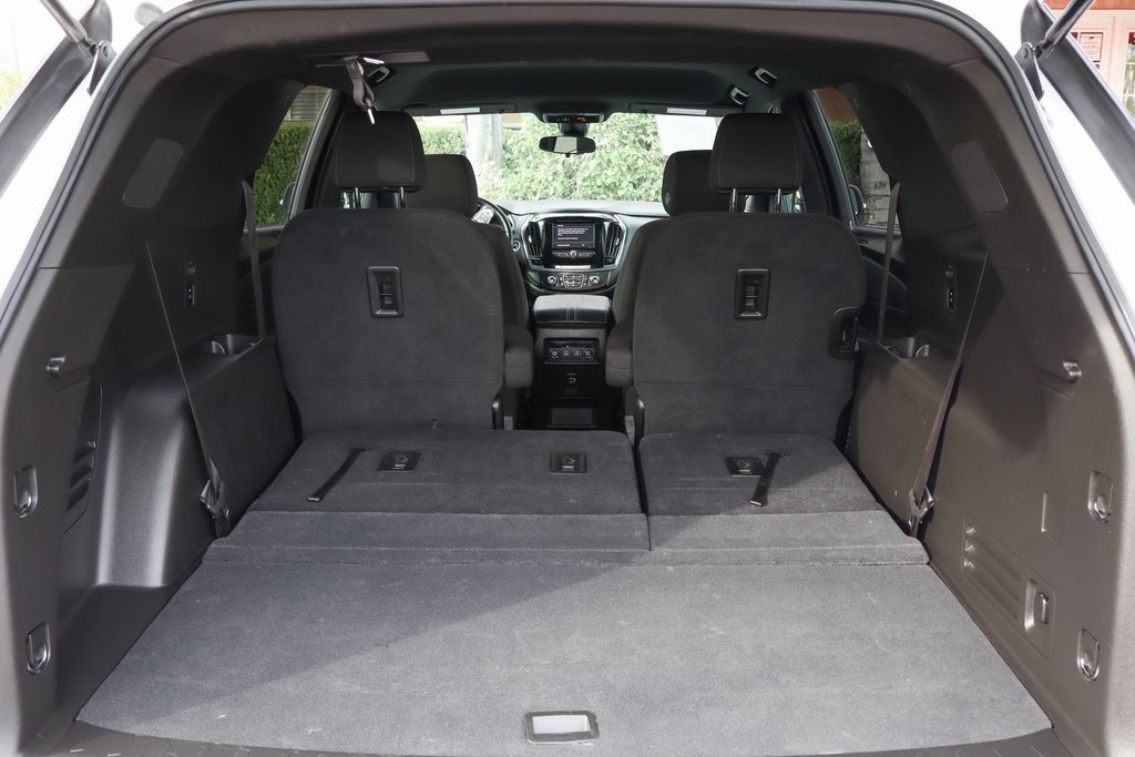 Used 2023 Chevrolet Traverse LT image 9