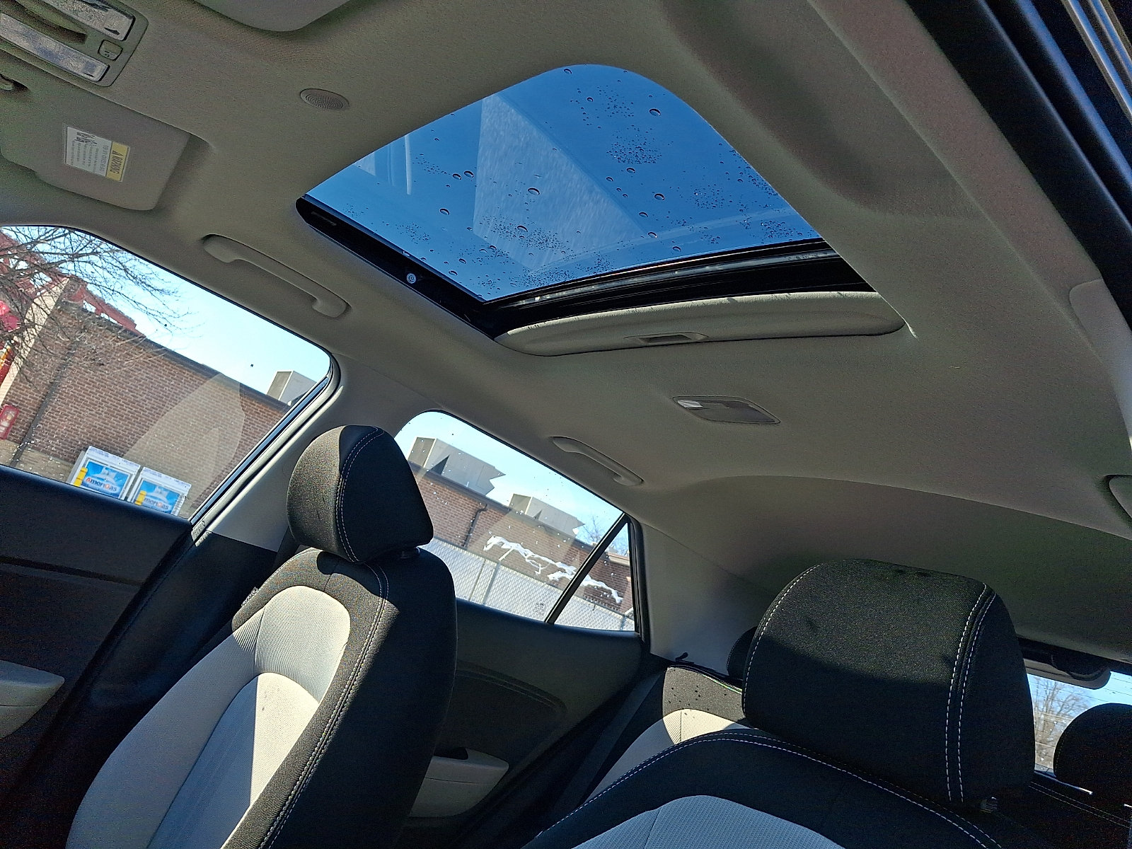 New 2026 Hyundai Venue SEL FWD image 15