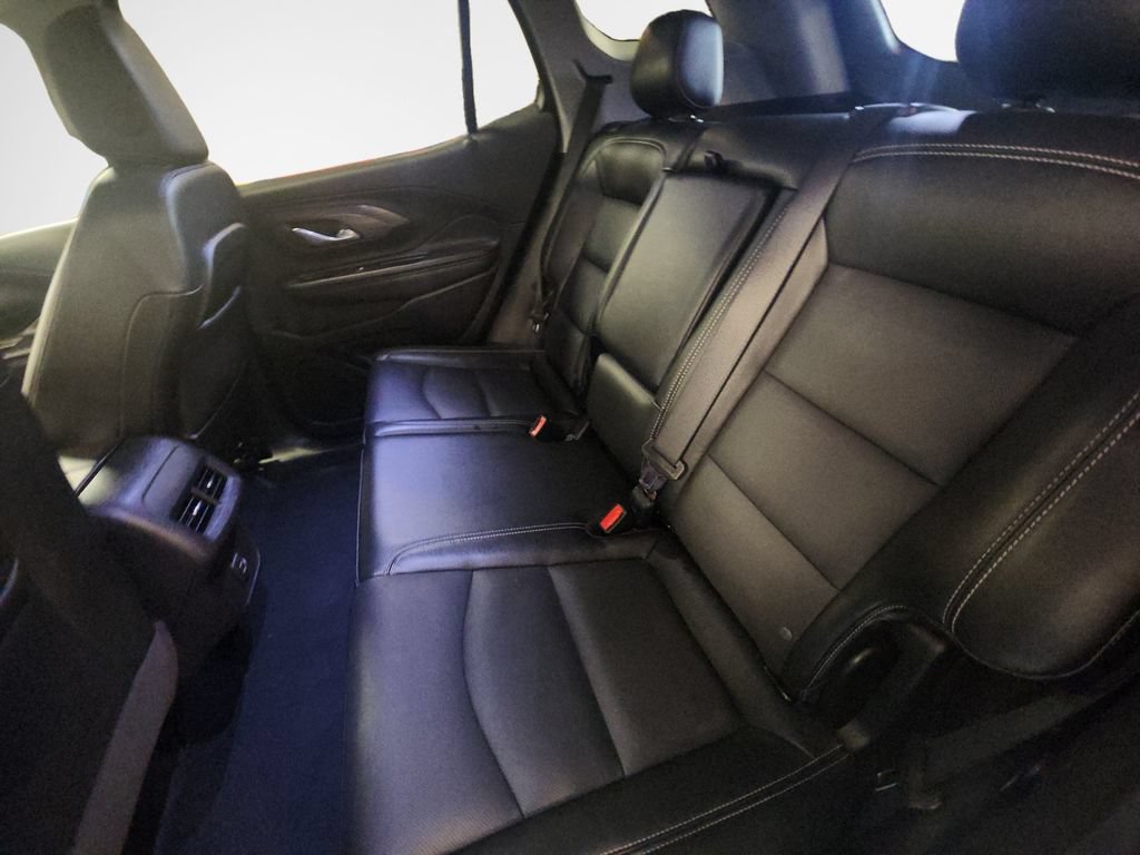 Certified 2024 GMC Terrain SLT FWD image 25