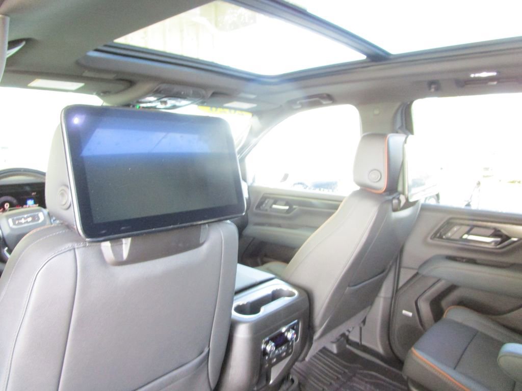 New 2026 GMC Yukon AT4 w/ AT4 Premium Plus Package image 22