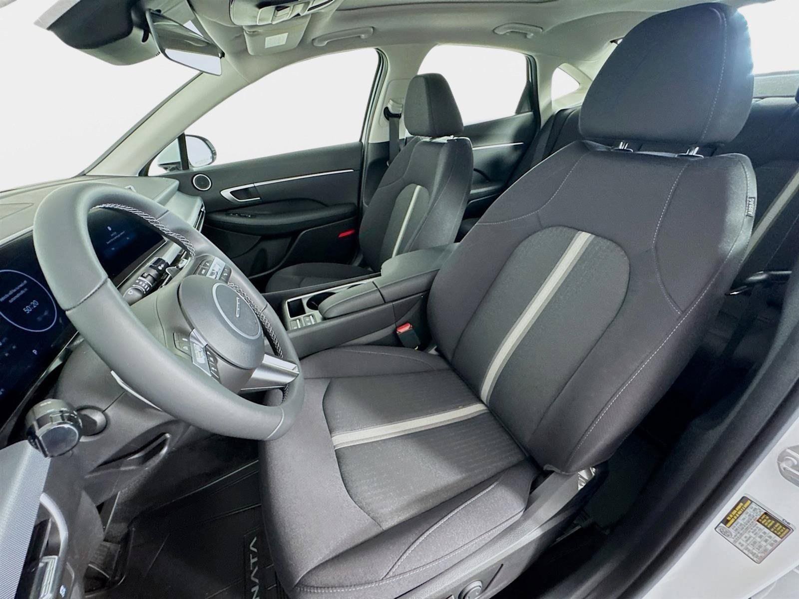 New 2025 Hyundai Sonata SEL FWD image 11