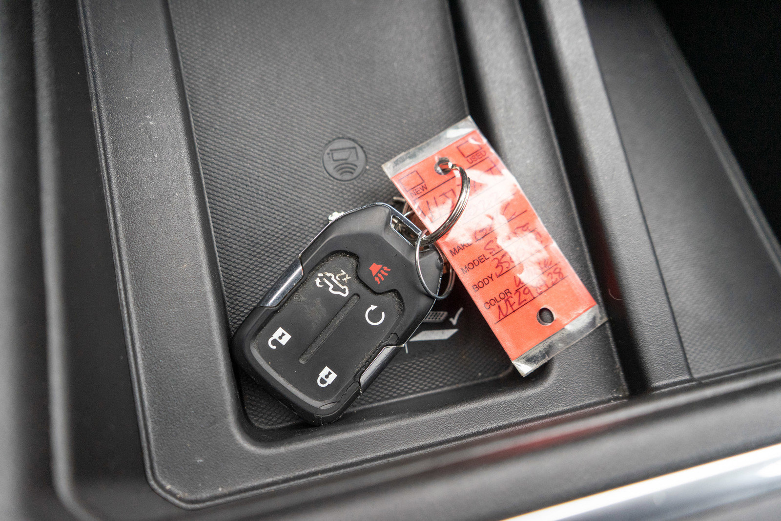 Used 2022 GMC Sierra 3500 Denali w/ Denali Ultimate Package image 28