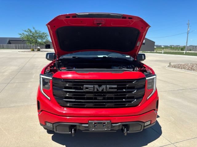 Used 2022 GMC Sierra 1500 Elevation w/ Elevation Premium Package AWD/4WD image 44