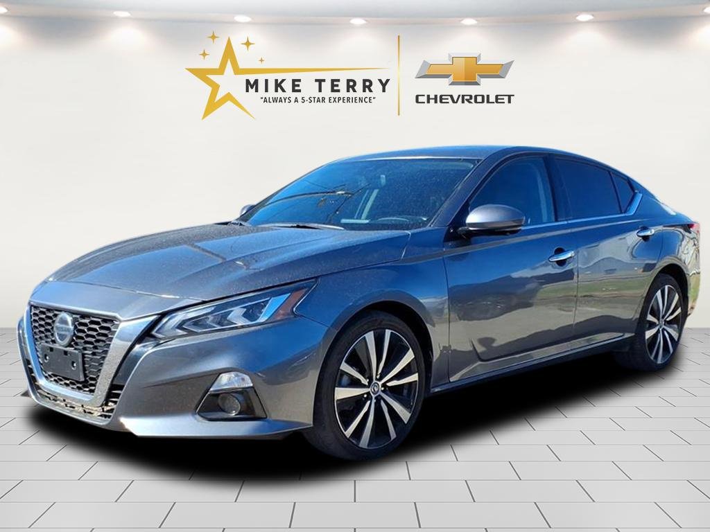 Used 2021 Nissan Altima 2.5 Platinum image 1