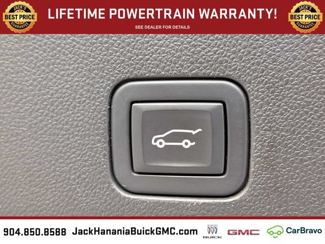 Used 2024 GMC Yukon XL Denali Ultimate AWD/4WD image 15