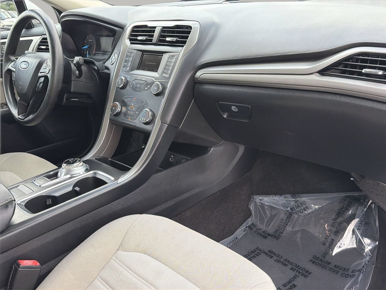 Used 2019 Ford Fusion S FWD image 11