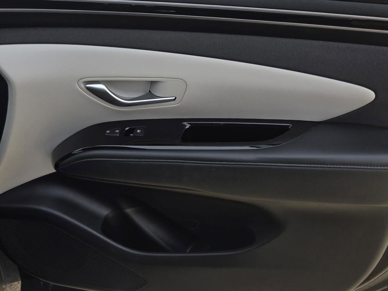 Used 2022 Hyundai Tucson SEL w/ Convenience Package AWD/4WD image 9