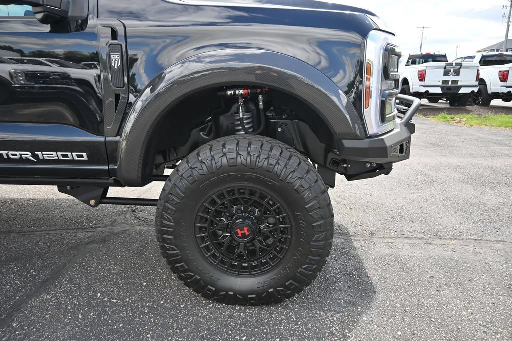 New 2026 Ford F250 Lariat w/ Black Appearance Package AWD/4WD image 8