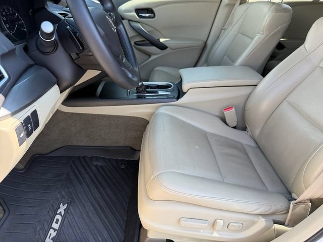 Used 2016 Acura RDX w/ Technology Package AWD/4WD image 12