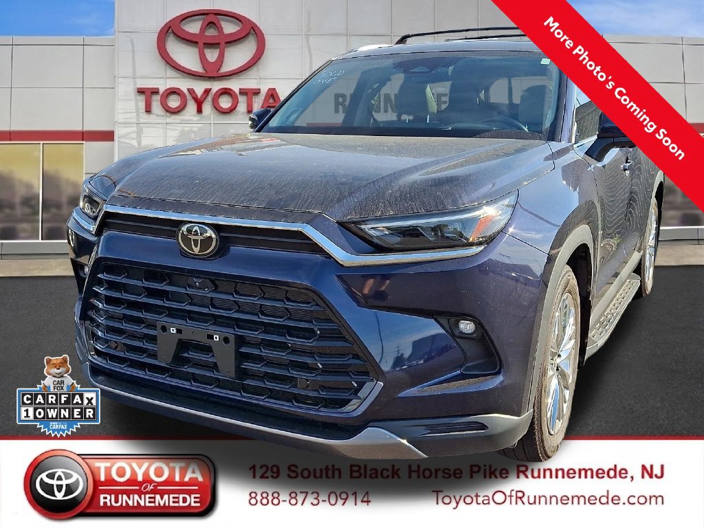 Used 2025 Toyota Grand Highlander AWD image 6