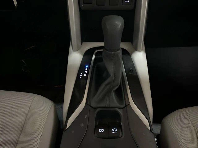 Used 2024 Toyota Corolla Cross L FWD image 46