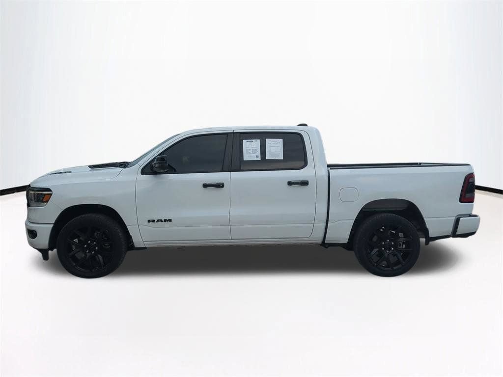 Used 2024 RAM 1500 Laramie AWD/4WD image 8