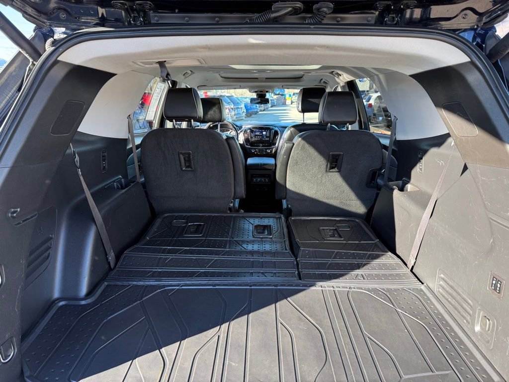 Used 2020 Chevrolet Traverse High Country w/ LPO, Floor Liner Package image 11
