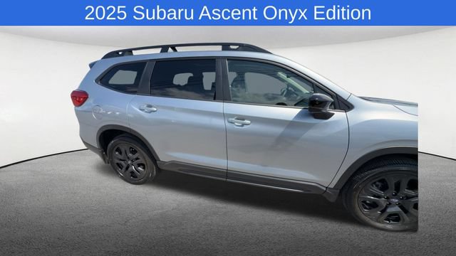 Used 2025 Subaru Ascent Onyx Edition w/ Onyx Package AWD/4WD image 10