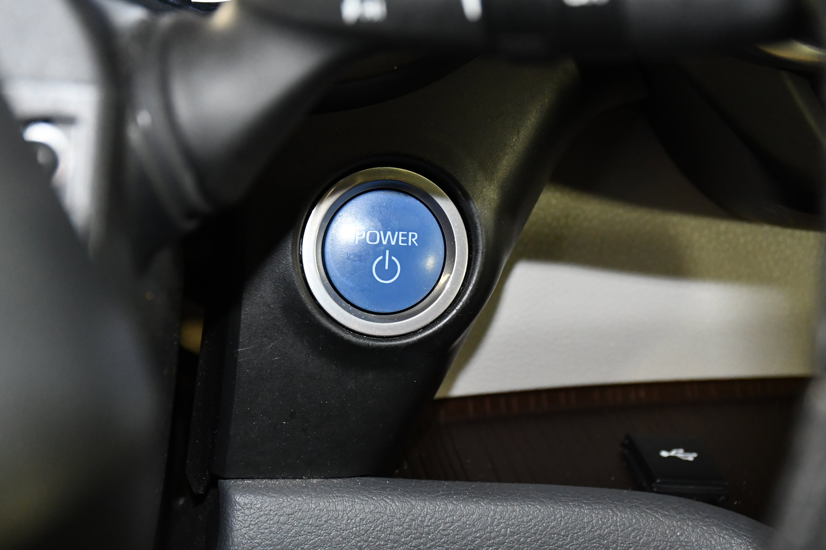 Used 2024 Toyota Sienna XLE image 25