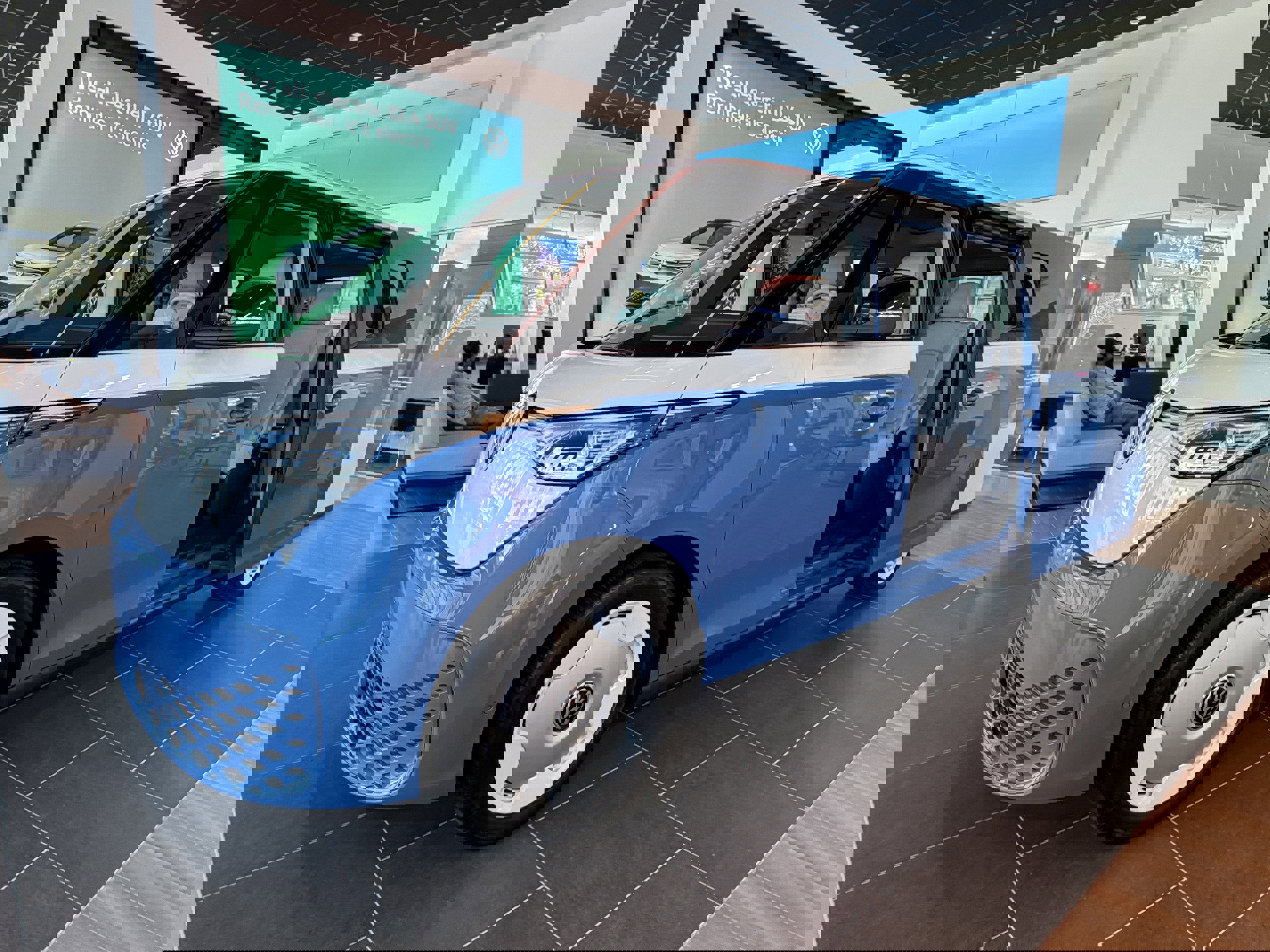 New 2025 Volkswagen ID. Buzz 1st Edition image 6