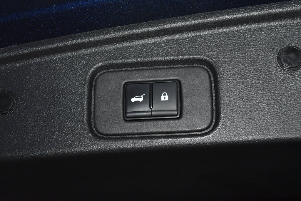 Certified 2024 Nissan Pathfinder SL AWD/4WD image 33