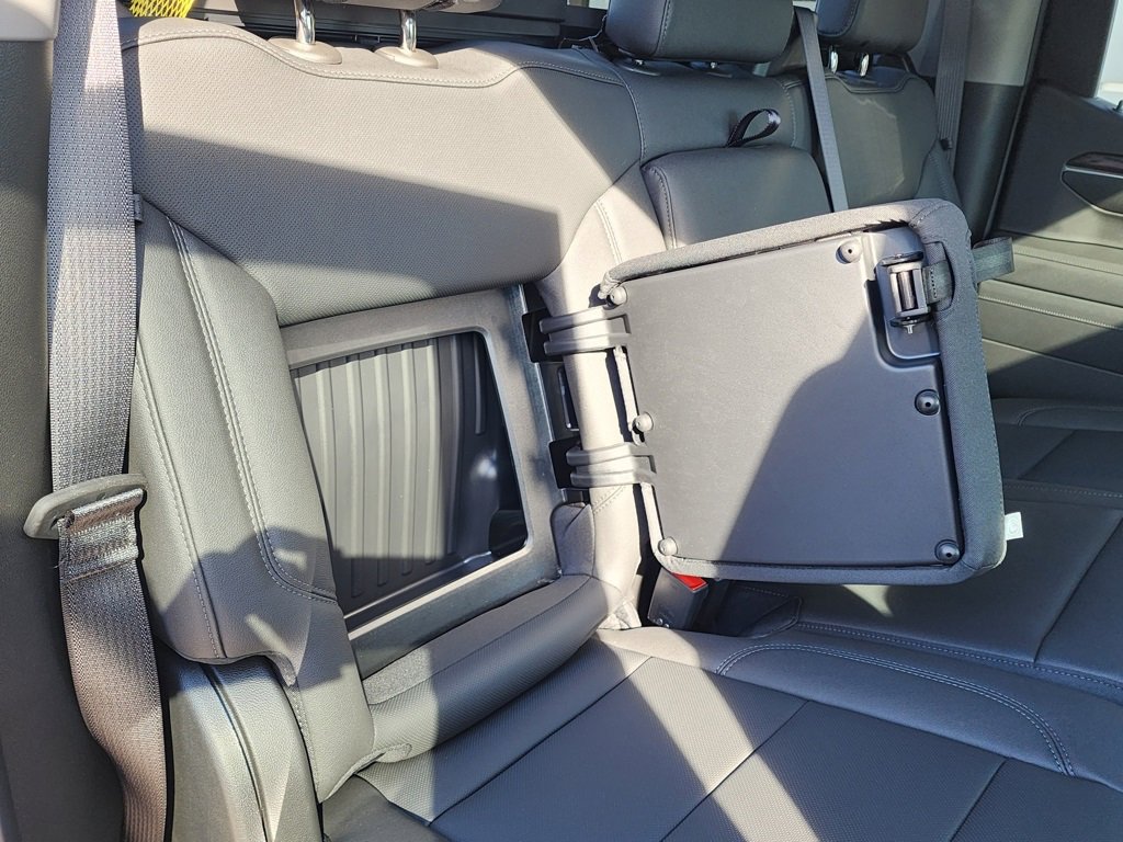 New 2026 GMC Sierra 1500 SLT image 47